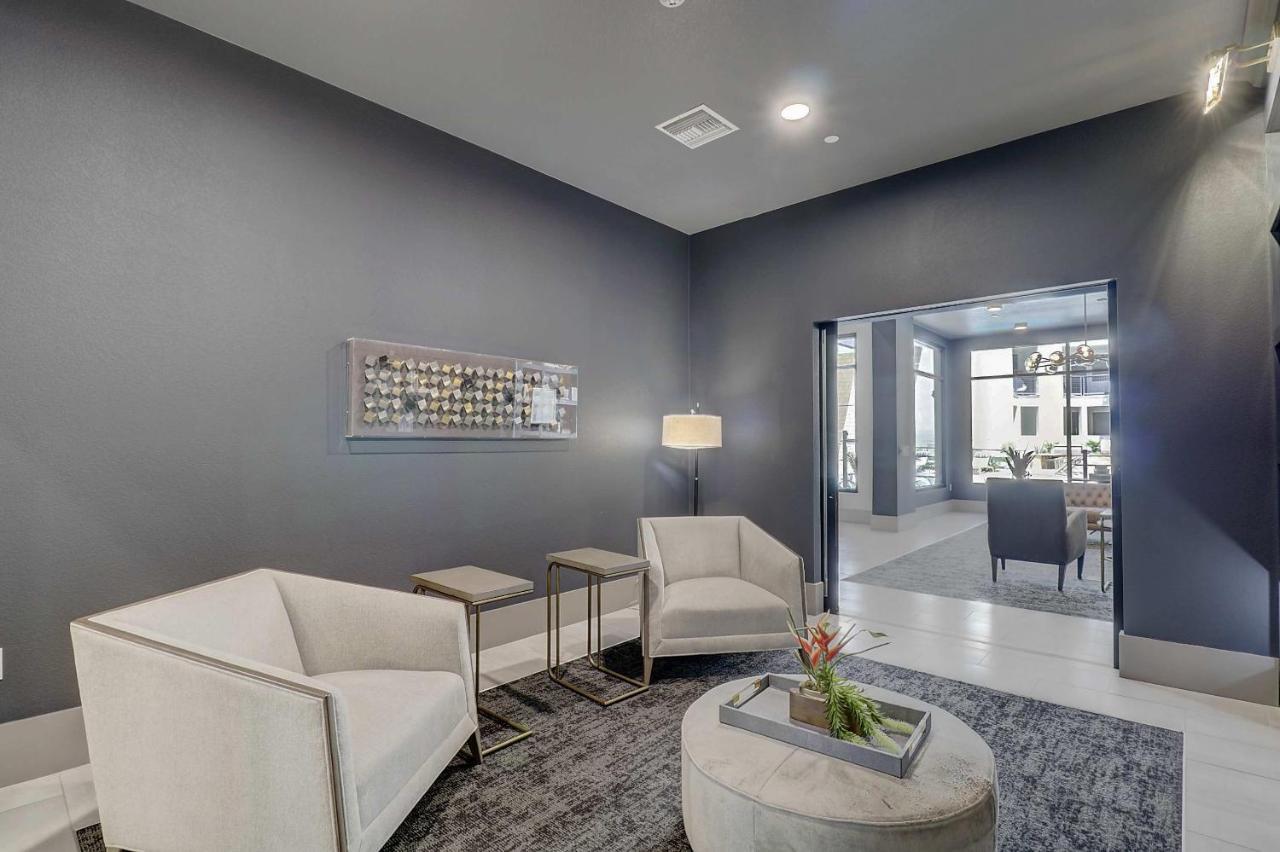 Walk Score 81-Shopping District-King Bed-Parking G2047 Σκότσντεϊλ Εξωτερικό φωτογραφία